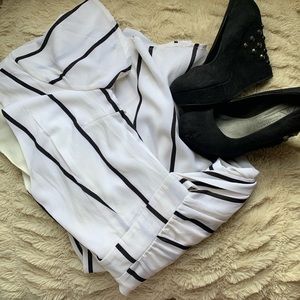 Kardashian Kollection Studded Suede Wedges Size 6